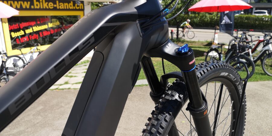 Bulls E Bike MTB mit Carbon Rahmen